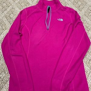 The North Face women’s pull over